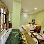 Gtb Florence Inn, 2Min Walk From Karol Bagh Metro