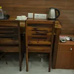 Hotel Roop Mahal