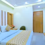 Northern Palace - 1 Min From Connaught Place & New Delhi Railway Station