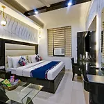 Hotel Baba Deluxe Near New Delhi Railway Station And City Center -By Rcg Hotels