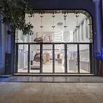 The Viking - Luxury Living Steps Away From New Delhi & Connaught Place