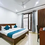 Hotel Prime Royalty Malviya Nagar