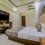 Smart Plaza Hotel-At Airport
