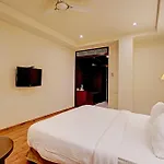 Hotel Ssd Tork Plaza Near Igi Airport Delhi