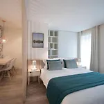 The Heaven Wood Hotel Near Delhi Airport
