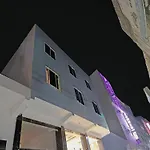 Townhouse Tark Inn