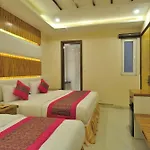 Hotel Ambs Nysha Plaza Zion Near Igi Airport