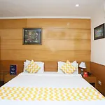 Oyo 11332 Hotel Daffodils Inn