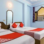 Oyo 69602 Hotel Raj Hans Dx