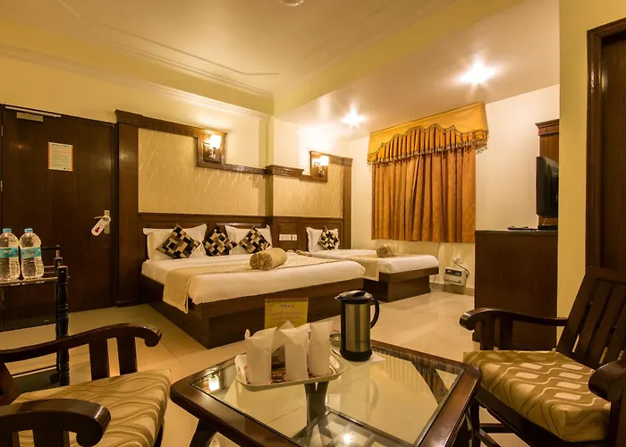 Hotel Grand Park Inn