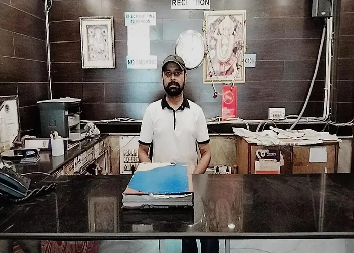 Hotel International Neelam Near New Delhi Railway Station