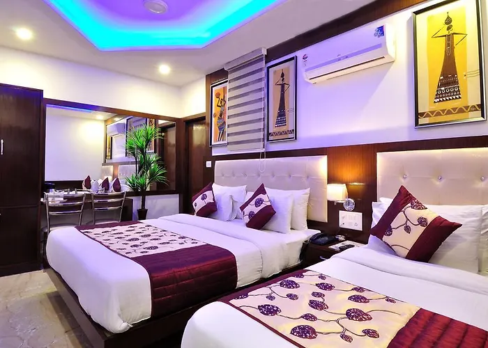 Hotel Nirmal Mahal - Paharganj - New Delhi