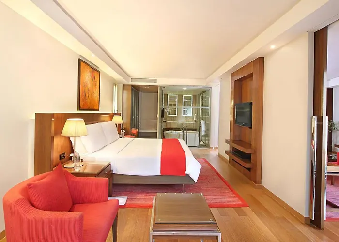 Grand Empire Suites