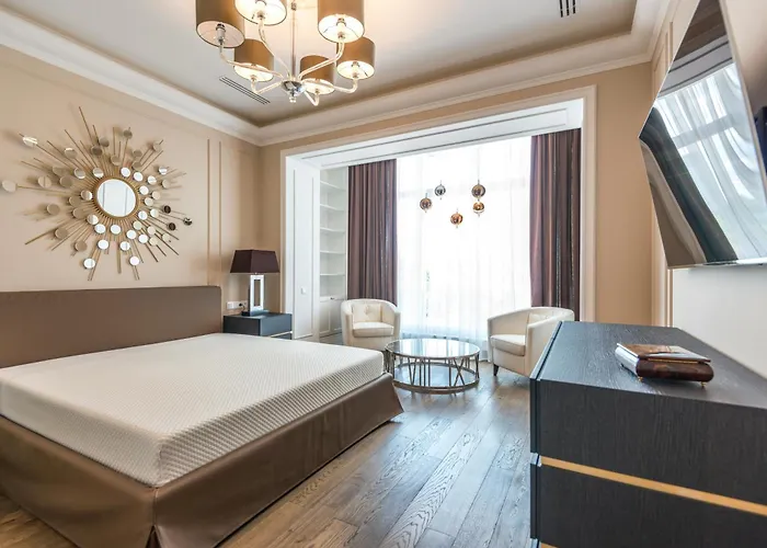 Hotel Suite Ambience A Family Hotel - Igi Delhi Airport