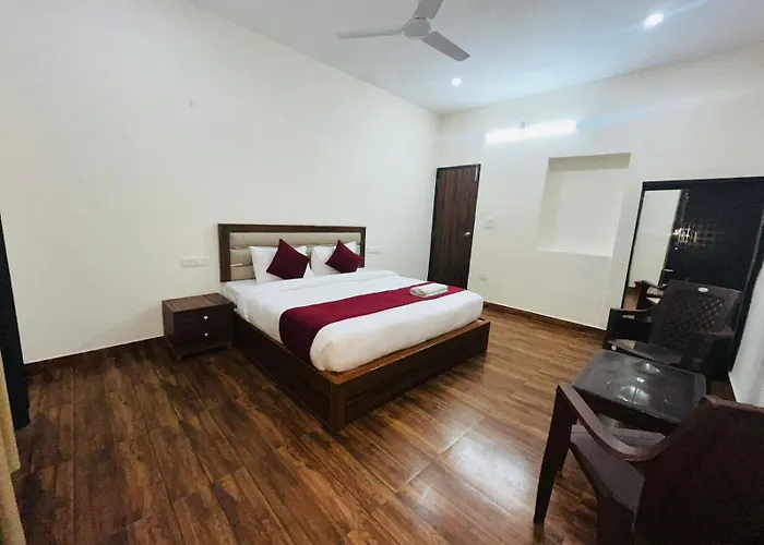 Hotel Cloud Stay - Aiims Hospital