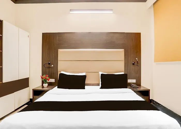 Hotel Grand Aerotech Plaza