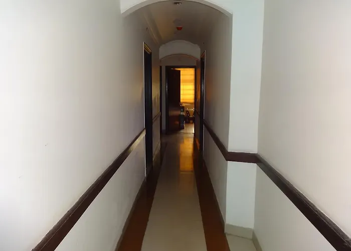 Hotel Zara Grand, Green Park