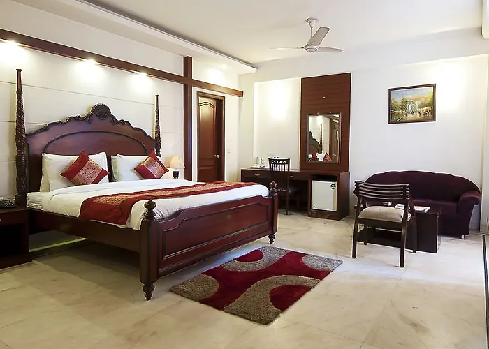 Hotel Comfort Zone Greater Kailash
