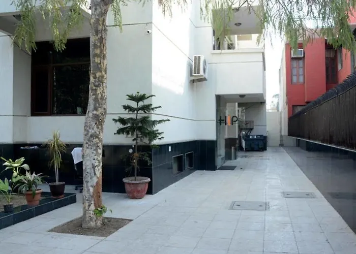 Hirohama India Business Hotel