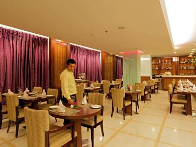 Zone Connect By The Park Saket 5* New Delhi