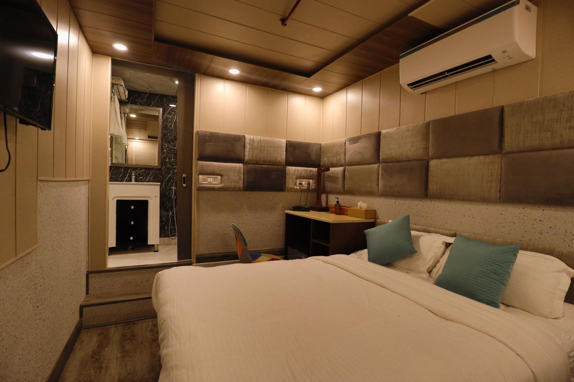 Airport Transit International Airport Terminal-3 Hotel 4*