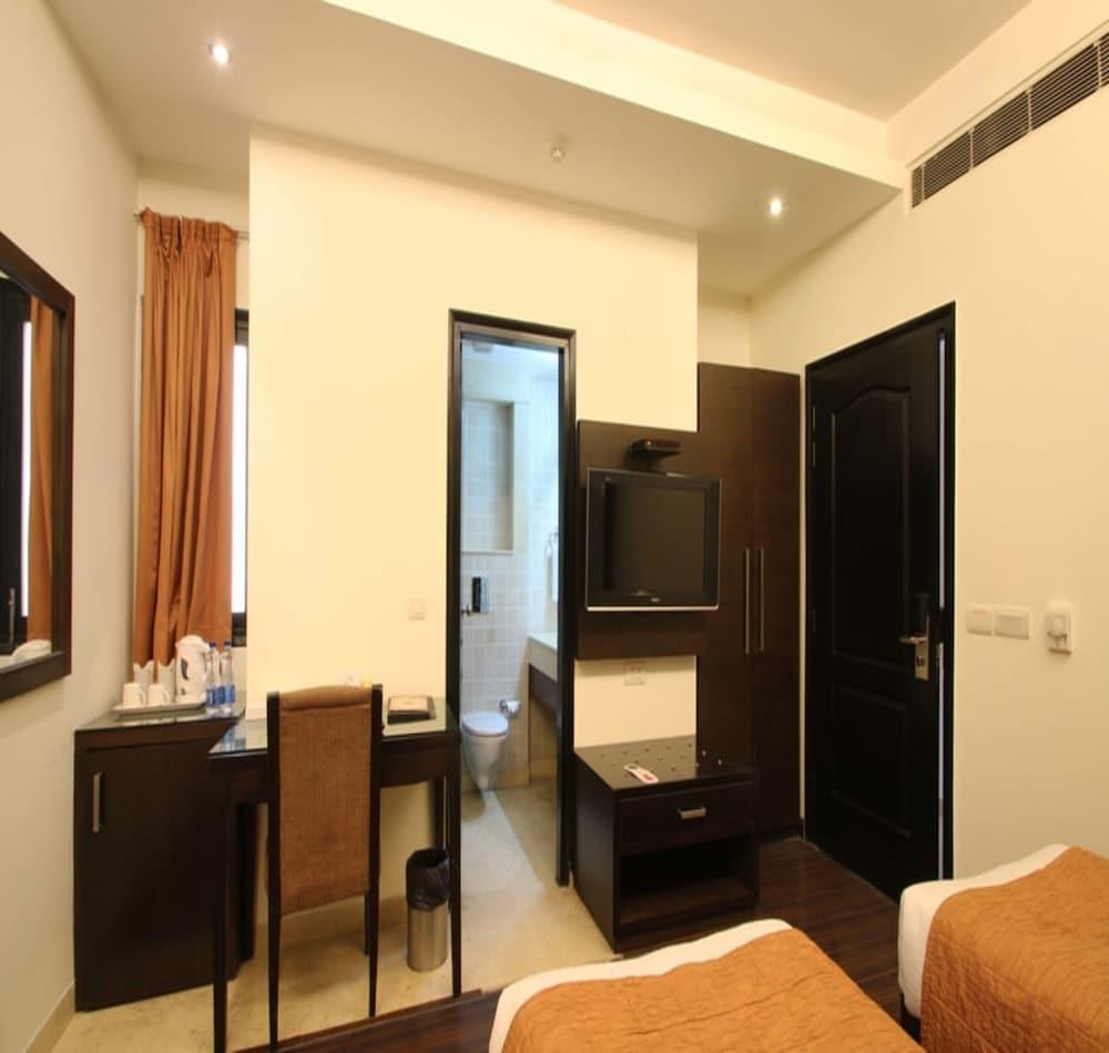 Hotel Jht