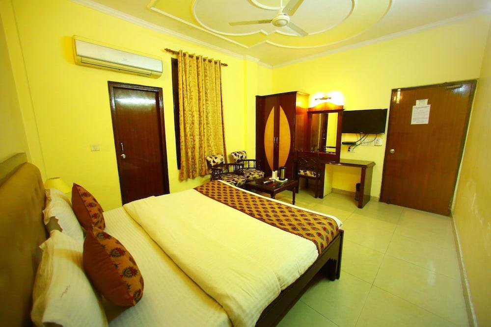 Treebo Paras International 3* Delhi (National Capital Territory of India)