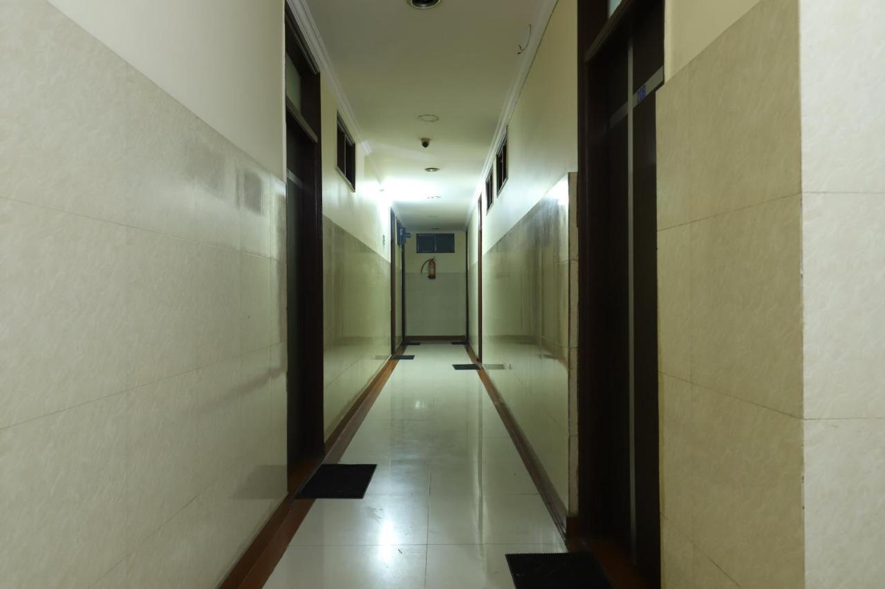 O J Joy Hotel New Delhi