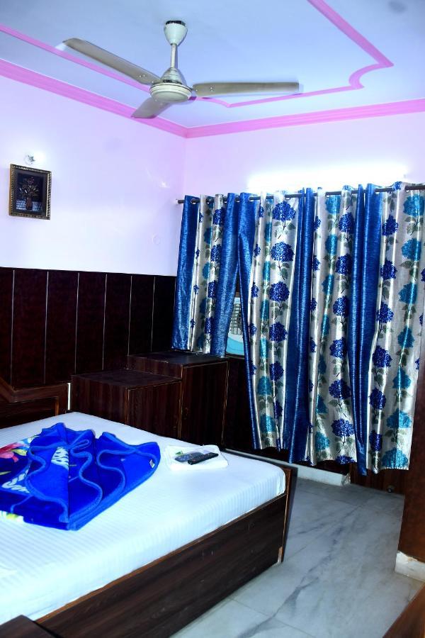 Hotel Mother Palace New Delhi