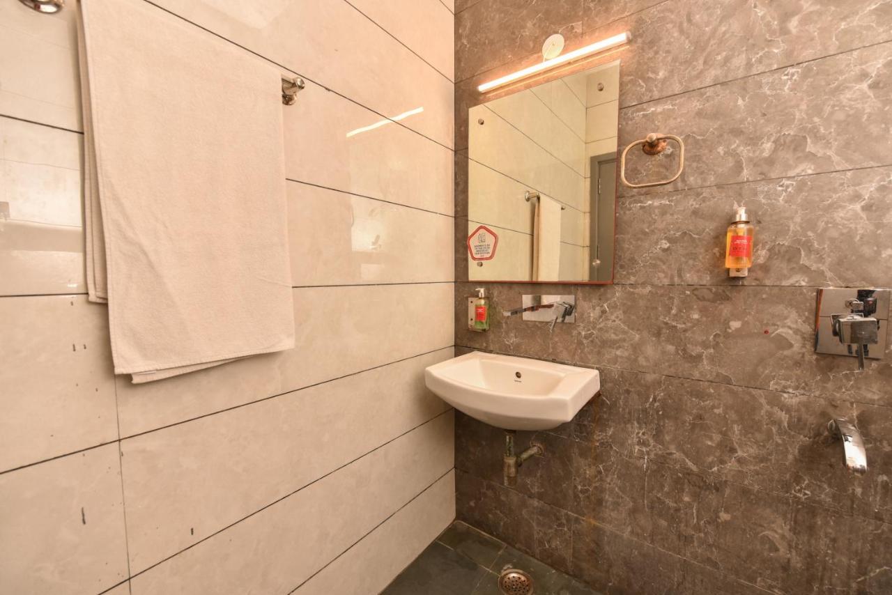 Red Saffron Hotel