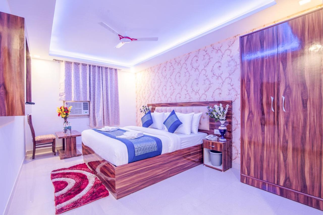 Hotel Festival Mahipalpur Delhi Airport - Near Delhi Aerocity 3*