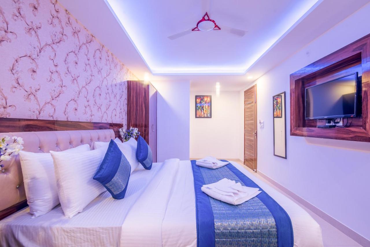 Hotel Festival Mahipalpur Delhi Airport - Near Delhi Aerocity New Delhi