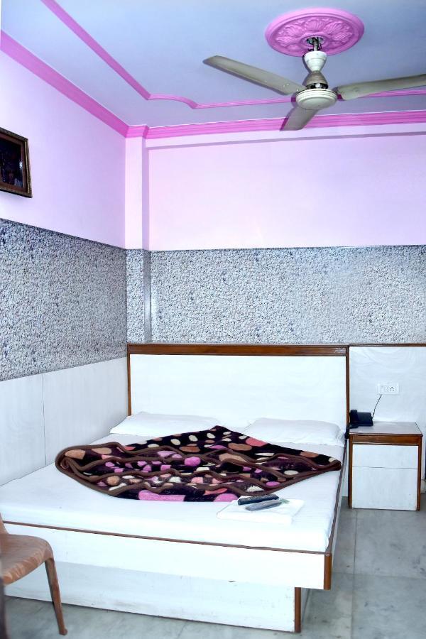 Hotel Mother Palace *