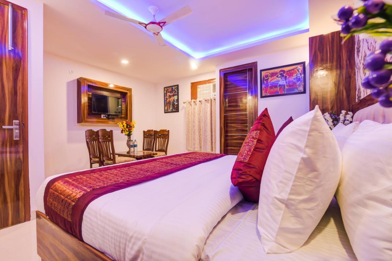 Hotel Festival Mahipalpur Delhi Airport - Near Delhi Aerocity 3*