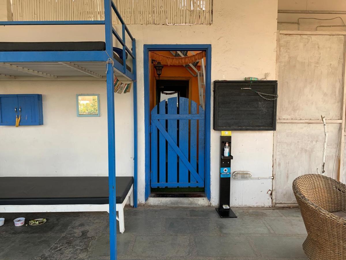 Tobo Hostel *