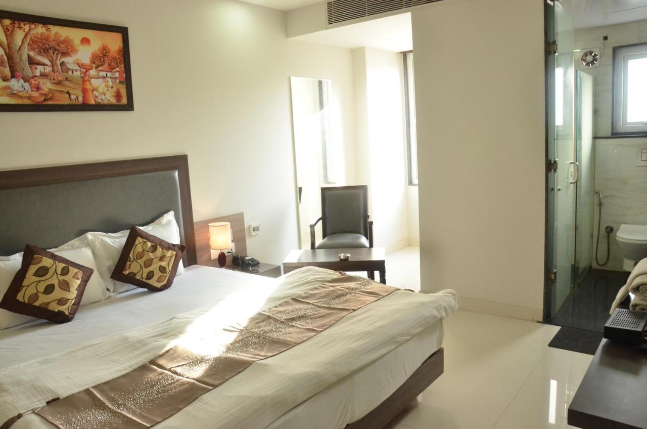 Hotel Sopan Heights Delhi (National Capital Territory of India)