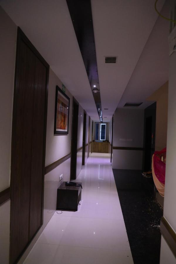 Hotel Sopan Heights 3*