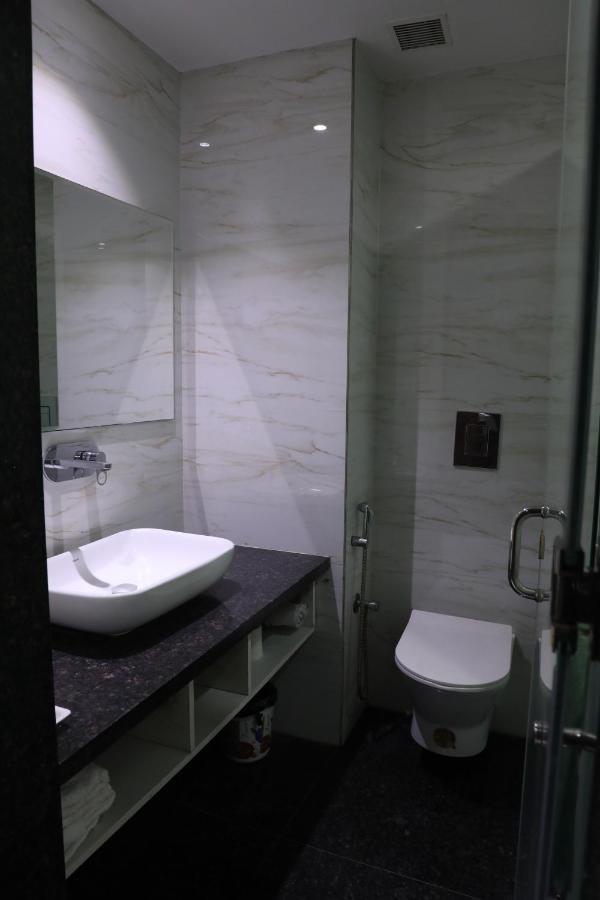 Sopan Heights Hotel 3*