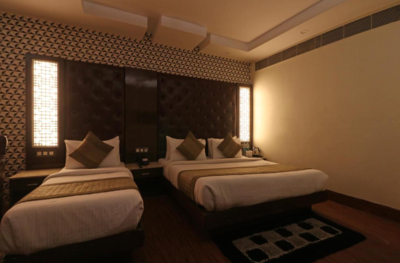Mannat International By Mannat 3*