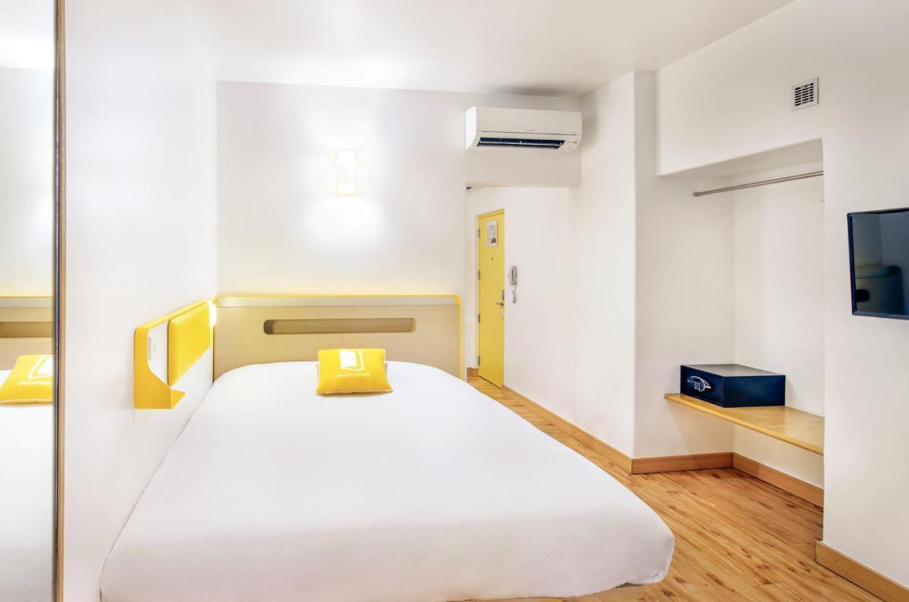 Hotel Bloomrooms @ Janpath New Delhi