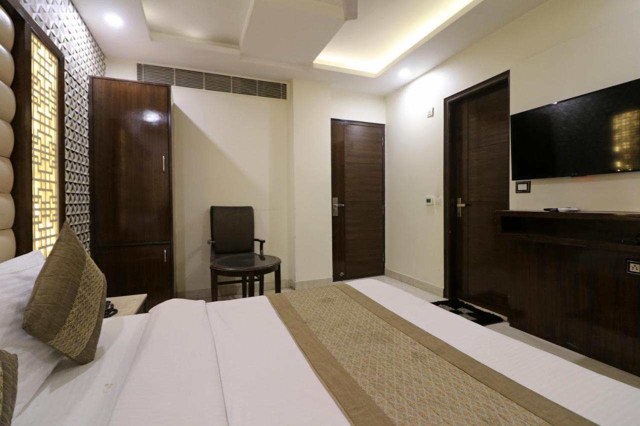 Mannat International By Mannat 3*
