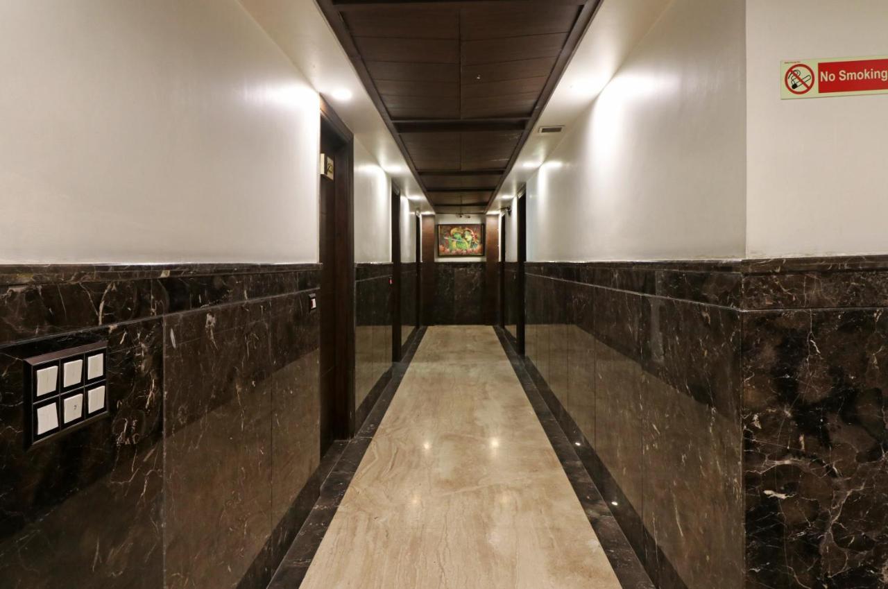 Mannat International By Mannat Hotel 3*