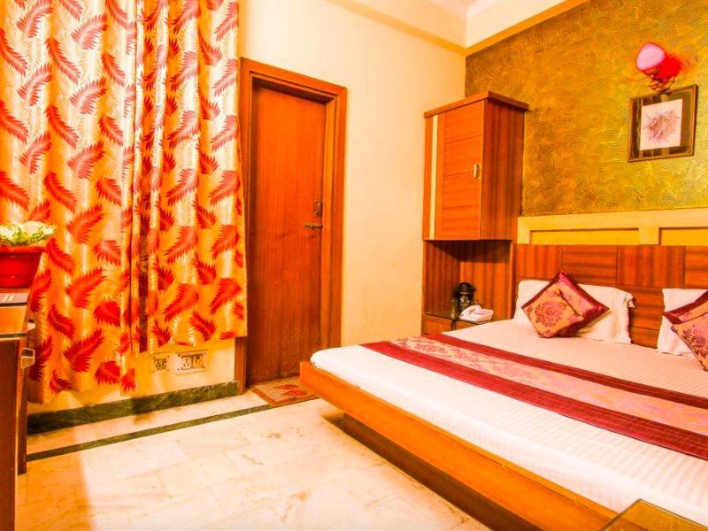 Star Paradise 2* New Delhi