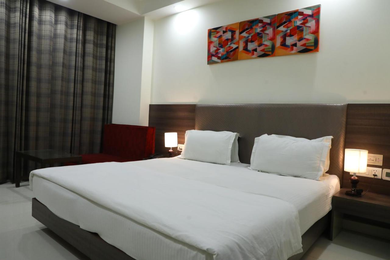 Hotel Sopan Heights Delhi (National Capital Territory of India)