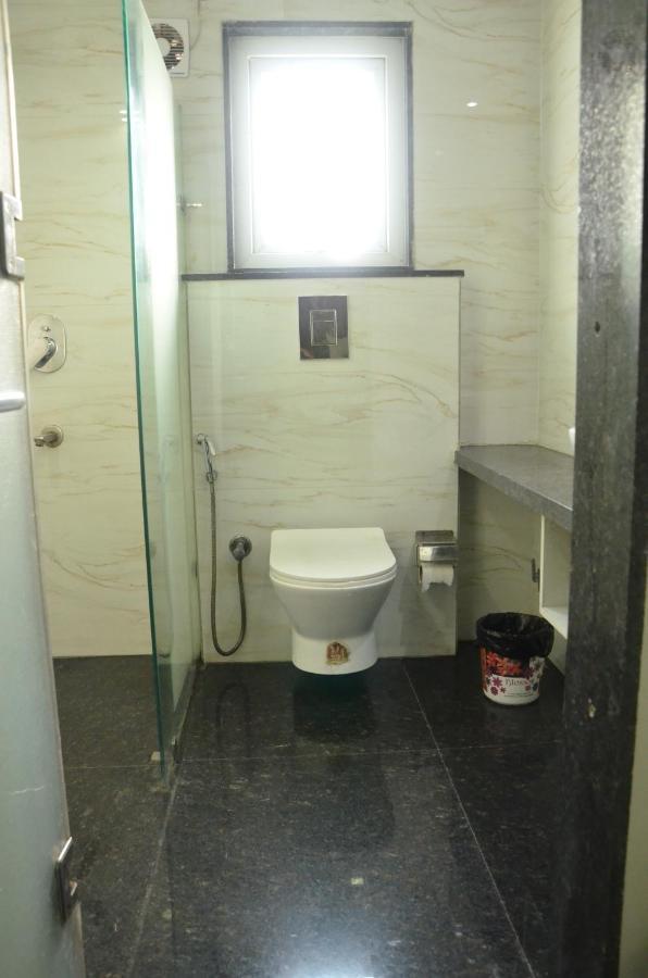Sopan Heights 3*