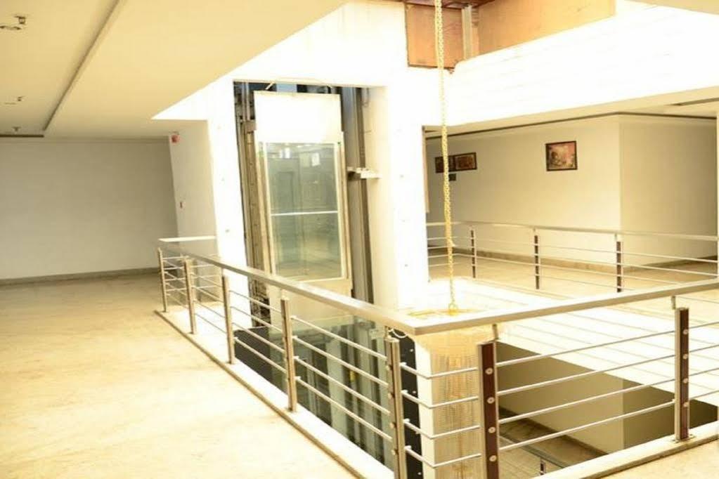 Iz Well-by Haveliya Hotels- Traveller's Choice Award Winner 2025 4* New Delhi