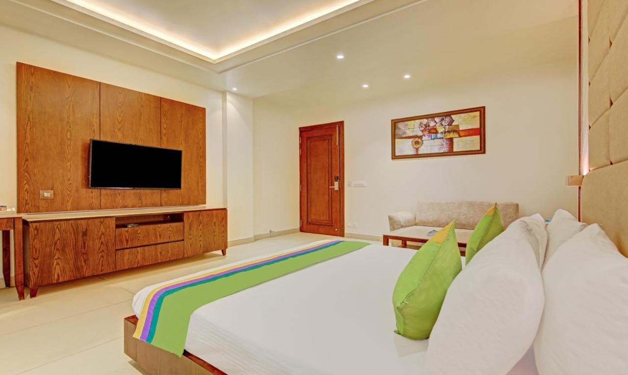 Treebo Premium Relax Patel Nagar Hotel