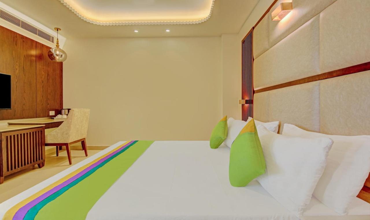 Treebo Premium Relax Patel Nagar New Delhi
