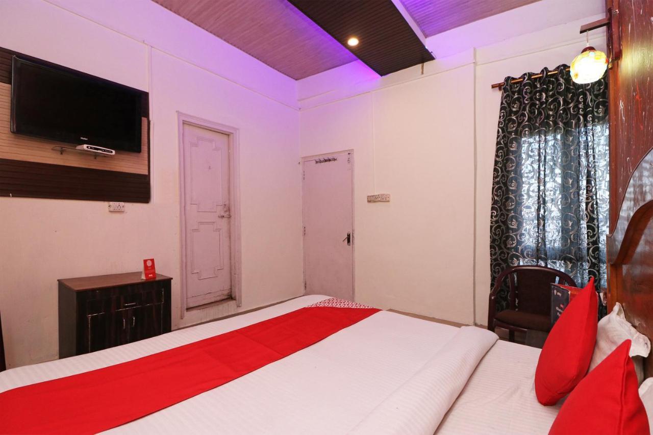 Oyo 80678 Shreenath Residency Hotel