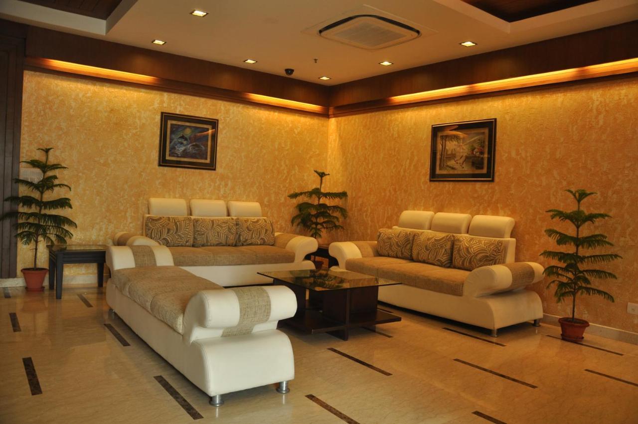 Divine Paradise Tavisha Hotel 3*